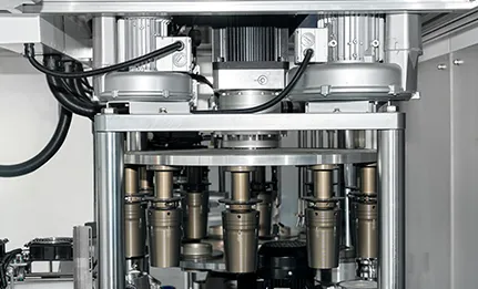 SERVO TURNTABLE SECTION