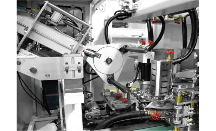 ROTARY PAPER FEEDING STATION